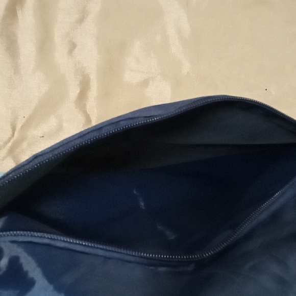 Blue Drawstring Bag - Picture 3 of 8